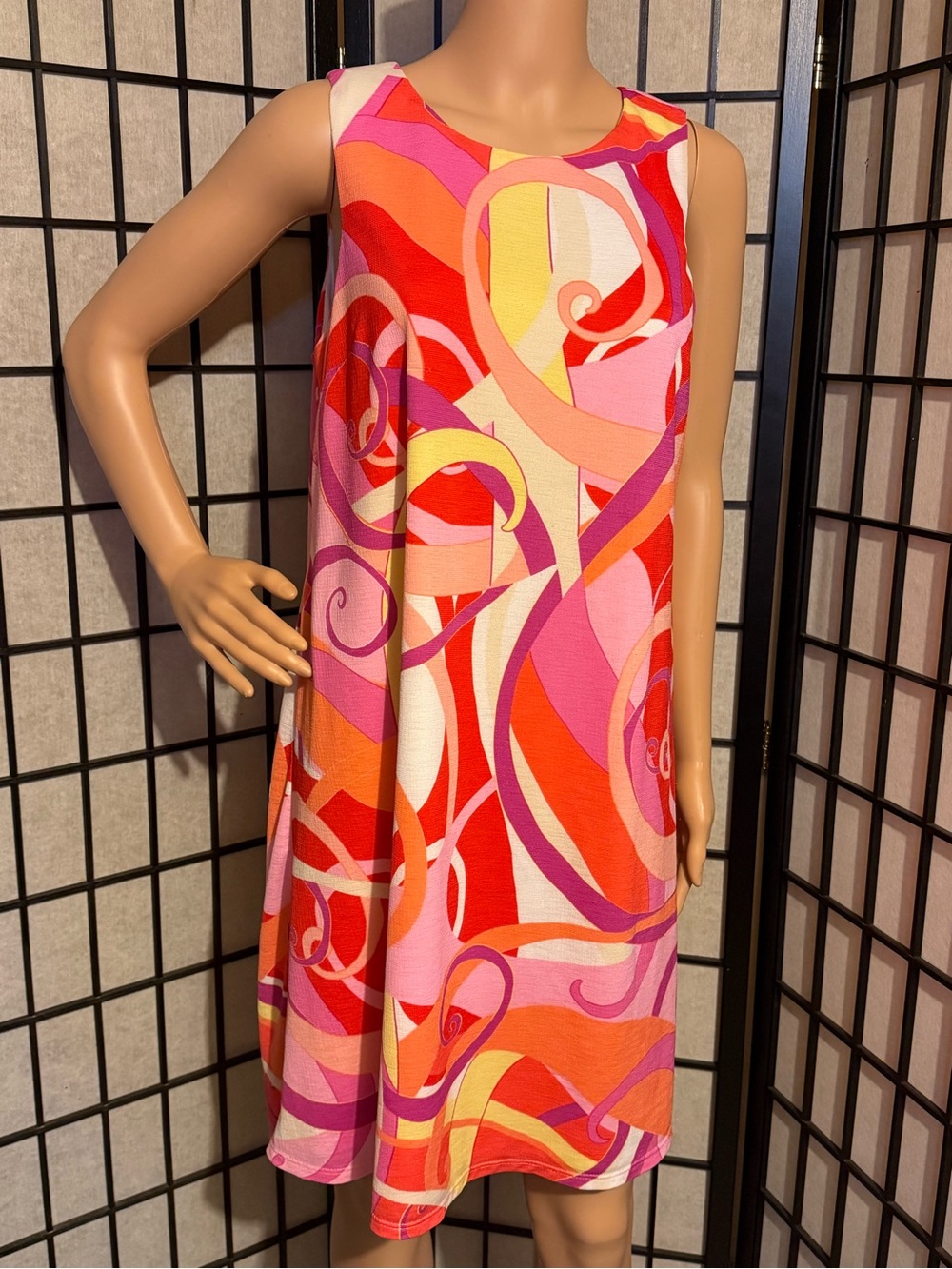 Vibrant Swirl Print Sleeveless Shift Dress - Red Pink Orange